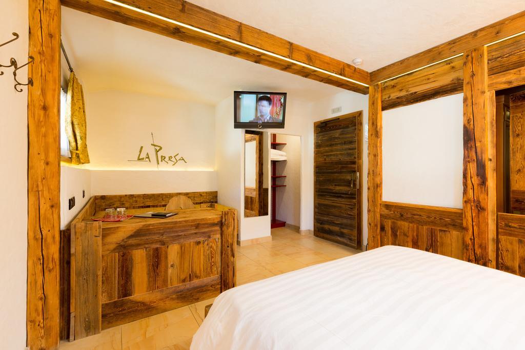 Hotel Pontiglia Livigno Exterior foto